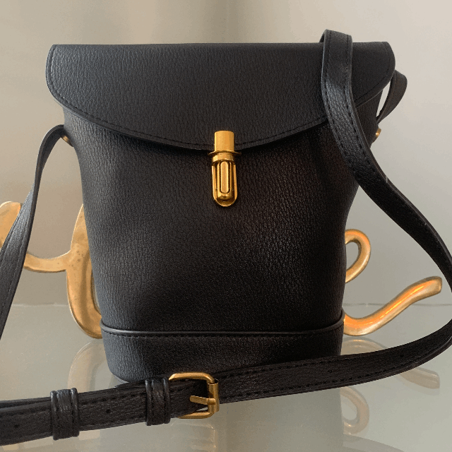 Gold Clasp Bucket Bag Chells Trendy Boutique